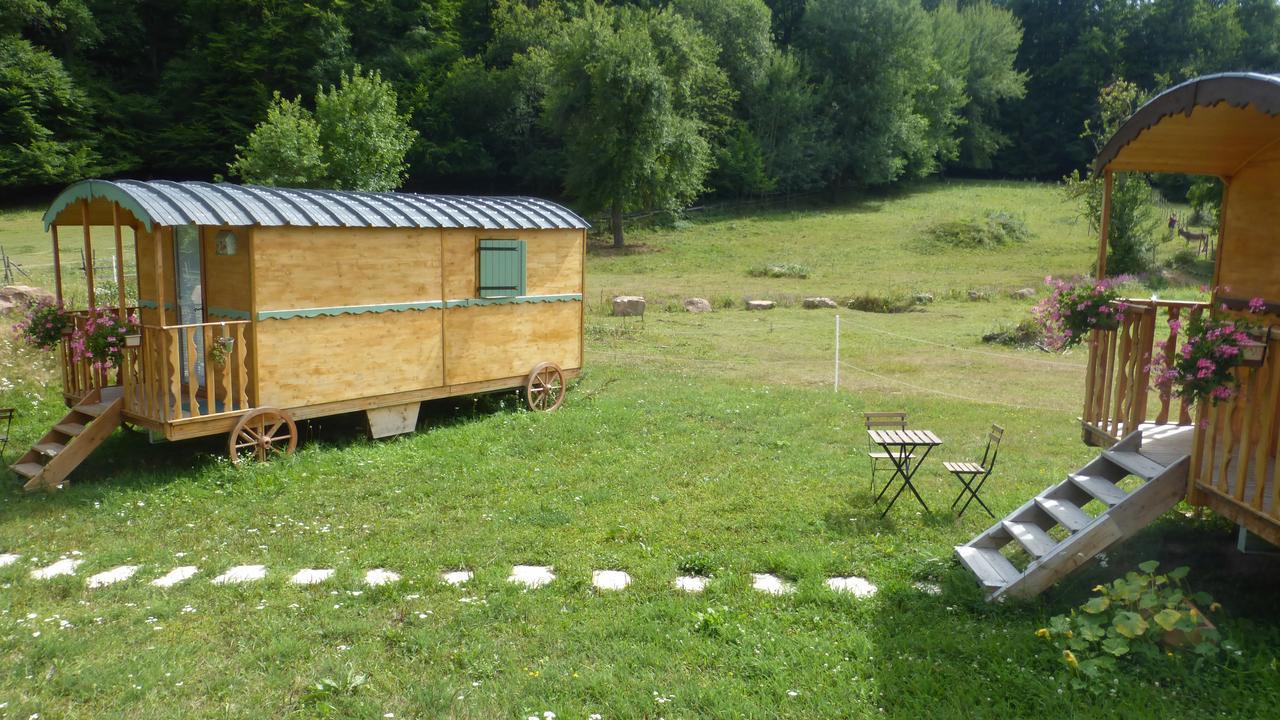 Bed and Breakfast Roulottes Django et Bella Gueberschwihr Esterno foto